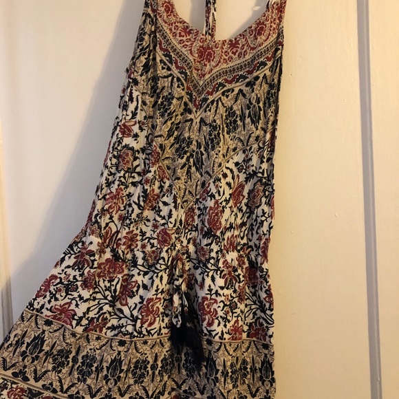 Brandy Melville Romper - Picture 2 of 3